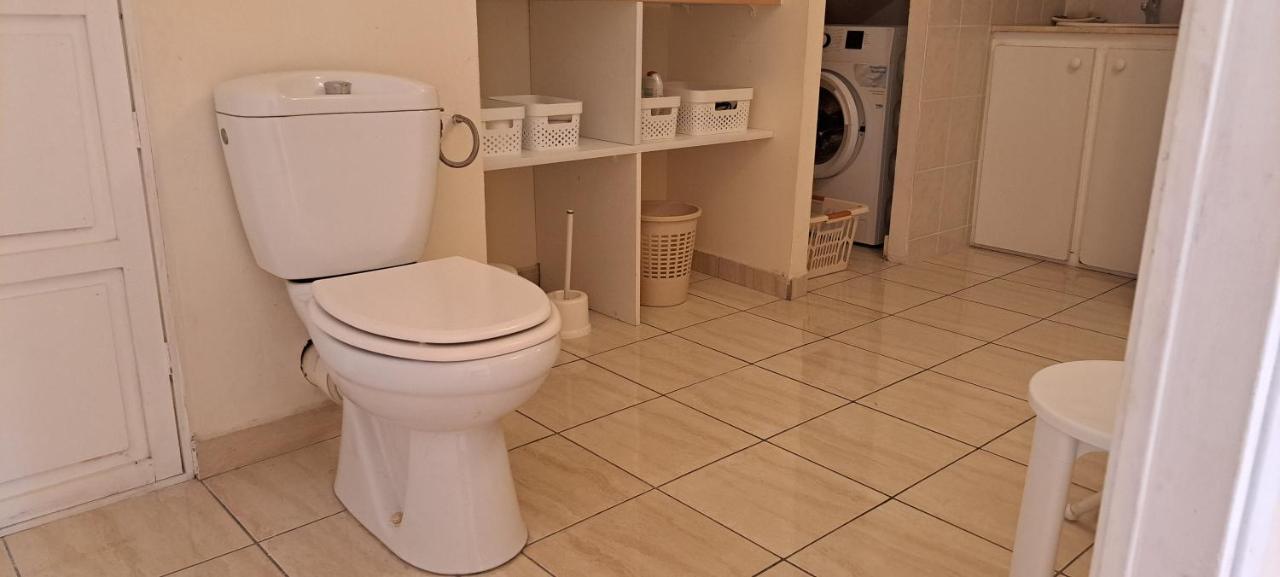 Logement Spacieux Deux Pieces A Baie Mahault Exterior photo